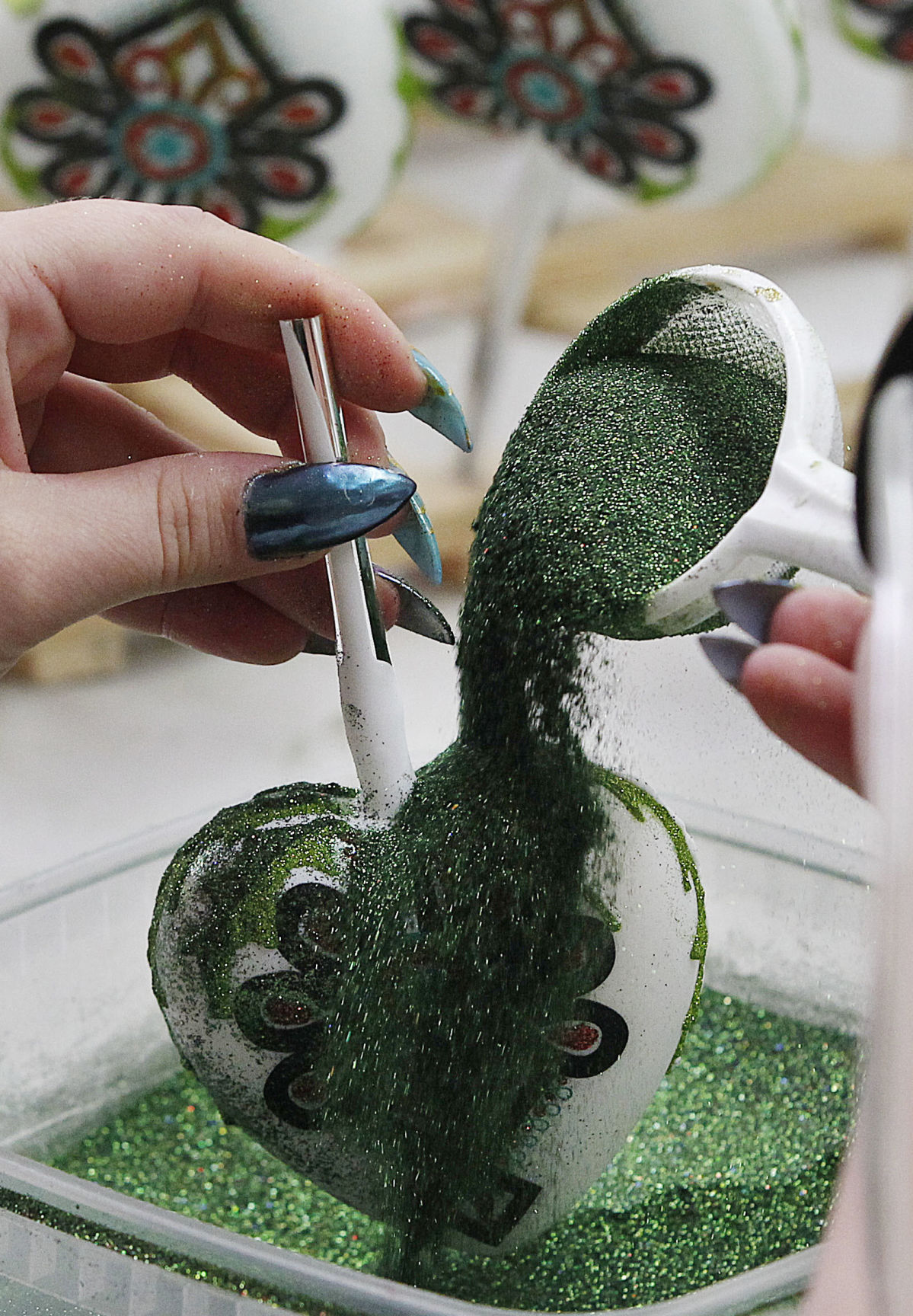Decorating tree ornaments
